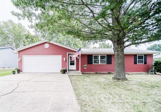 634 Saint Richard St, Saint James, MO 65559