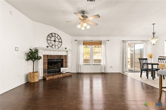 1705 Waterford Dr, Killeen, TX 76542