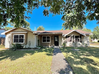 6102 Mckinstry Blvd, Houston, TX 77085