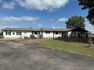3340 E Smith Ferry Rd, Muskogee, OK 74403