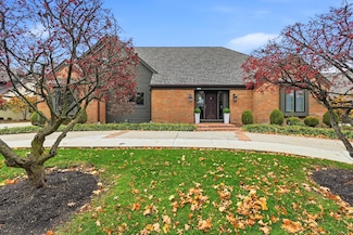 8661 Craigston Ct, Dublin, OH 43017