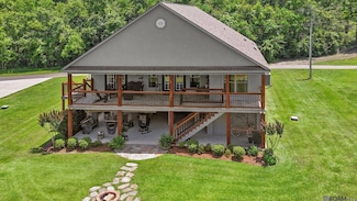 17713 Cove Ln, Denham Springs, LA 70726