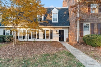 4080 Huntingreen Ln Unit D, Winston Salem, NC 27106