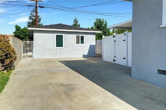 1111 N Holmar Ave, Azusa, CA 91702