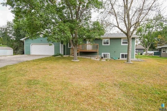 404 S Church Ave, Montrose, SD 57048