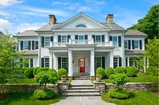 14 Rockwood Ln, Greenwich, CT 06830
