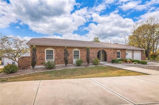 5311 E 202nd St, Belton, MO 64012