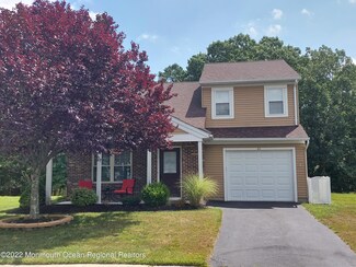 24 Beechwood Ct, Barnegat, NJ 08005