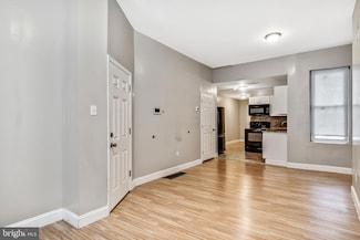 4029 Brown St, Philadelphia, PA 19104