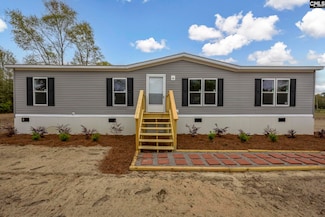 160 Thornridge Rd, Wagener, SC 29164