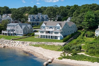 20 Spinnaker Ln, South Dartmouth, MA 02748