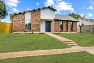 7319 Cloverglen Dr, Dallas, TX 75249