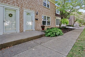 50 Carriage Dr Unit 5, Orchard Park, NY 14127