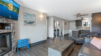 37 Hampton Bay Rd Unit 6, Eldon, MO 65026