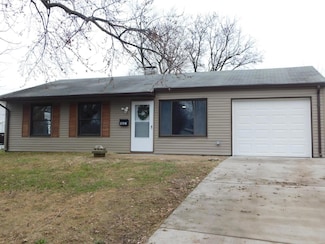 861 Saint Cletus Dr, East Saint Louis, IL 62206