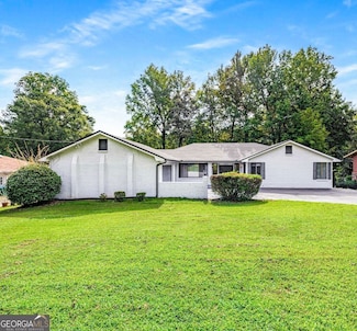 234 Shadow Lake Dr SW, Lilburn, GA 30047