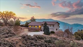24171 Jacaranda Dr, Tehachapi, CA 93561