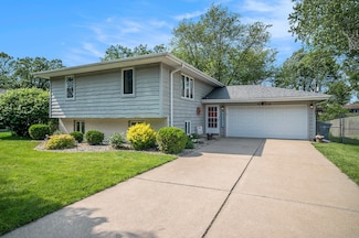 7650 W 84th Place, Crown Point, IN 46307