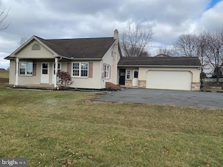 2660 Division Hwy, New Holland, PA 17557