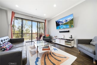 62 Sea Island Dr, Newport Beach, CA 92660