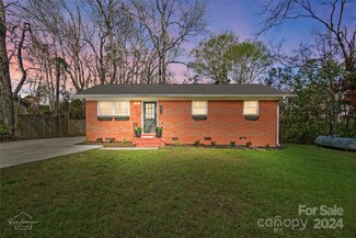 304 Aurora Blvd, Matthews, NC 28105