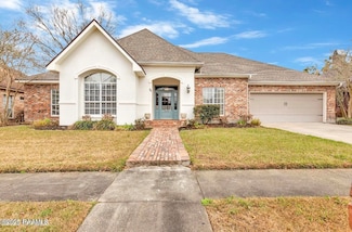 111 Hamlet Ln, Lafayette, LA 70508