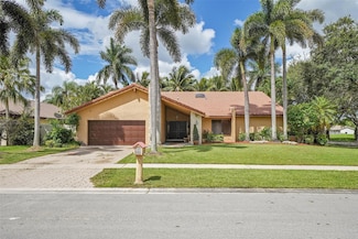 1581 NW 100th Way, Plantation, FL 33322