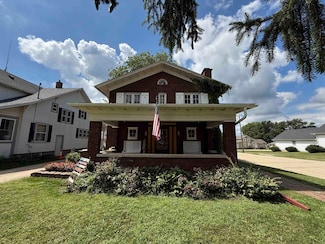 511 Richardson Ave, Ashton, IL 61006