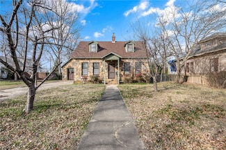 510 W Central Ave, Bentonville, AR 72712