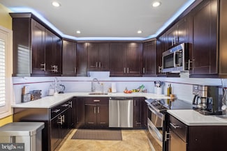 9566 Fern Hollow Way, Montgomery Village, MD 20886