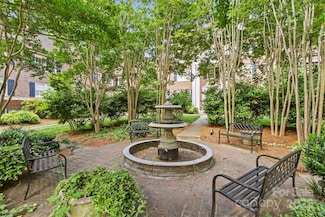 108 Colville Rd Unit 21B, Charlotte, NC 28207
