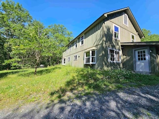 794 Missing Link Rd, Town of Rockingham, VT 05101