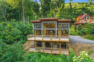 829 Clabo Loop, Gatlinburg, TN 37738