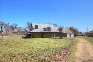 9042 Indian Blanket Ln, Kingston, OK 73439