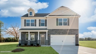 3045 Platinum Cir, West End, NC 27376