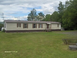 5041 Vt Route 66, Randolph Center, VT 05061