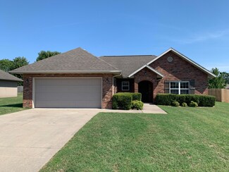 3827 W Peony Terrace, Battlefield, MO 65619