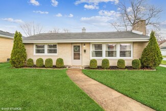 9500 Jackson Ave, Brookfield, IL 60513