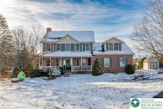 1747 Pen Argyl Rd, Pen Argyl, PA 18072