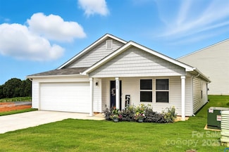 2560 Celestial Dr, Newton, NC 28658