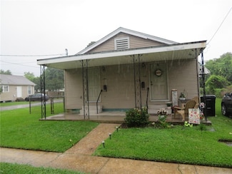 100 Ren Pass Ave, Harahan, LA 70123