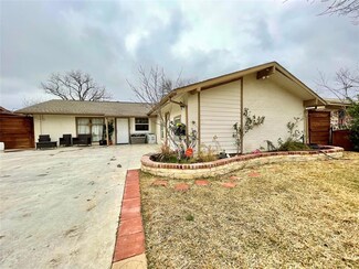 6911 Dart Ave, Dallas, TX 75217