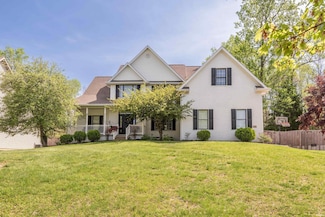 2711 S Silver Creek Dr, Bloomington, IN 47401