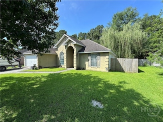 121 Cross Creek Dr, Pooler, GA 31322