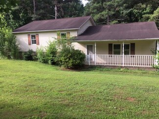 1040 Love Springs Rd, Cowpens, SC 29330