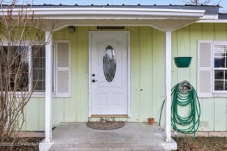 343 S Bailey St, Palmer, AK 99645