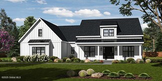 34 Saddlebrook Blvd, Ballston Lake, NY 12019