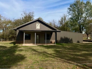 106 Maple Ave, Carney, OK 74832