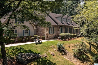 4623 Battery Ln, Mountain Brook, AL 35213