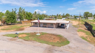 1109 E Christmas Tree Ln, Pearce, AZ 85625